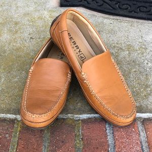 Sperry Men’s brown leather loafers